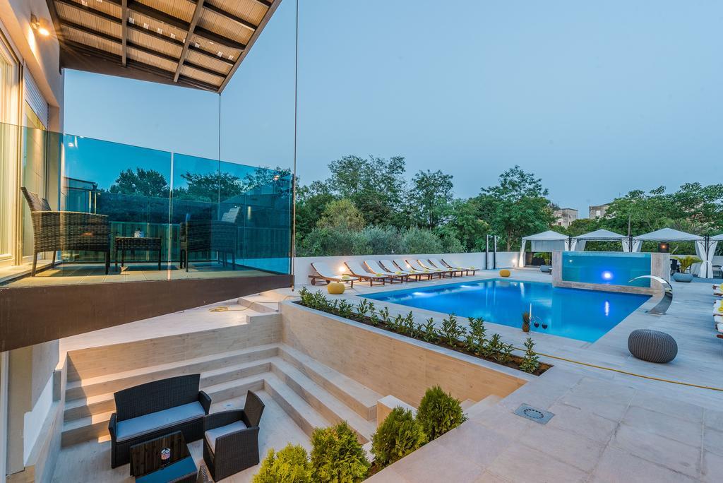 Luxury Apartments Villa Morea Zara Esterno foto